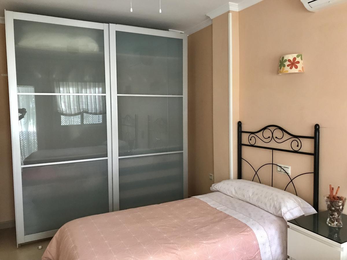 Apartamento Holidays On The Beach توريمولينوس المظهر الخارجي الصورة
