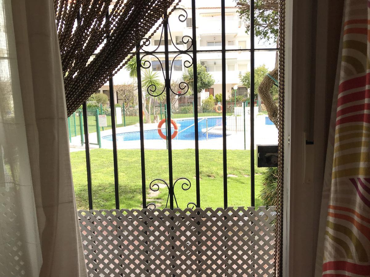 Apartamento Holidays On The Beach توريمولينوس المظهر الخارجي الصورة