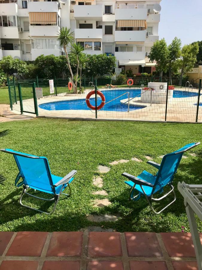 Apartamento Holidays On The Beach توريمولينوس المظهر الخارجي الصورة